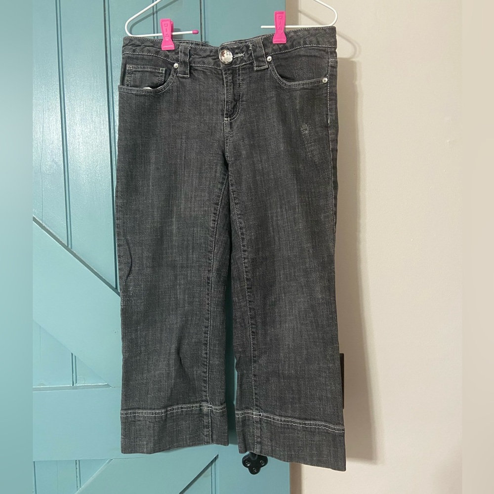 Metro 7 Women’s Black Denim Capris Size 4